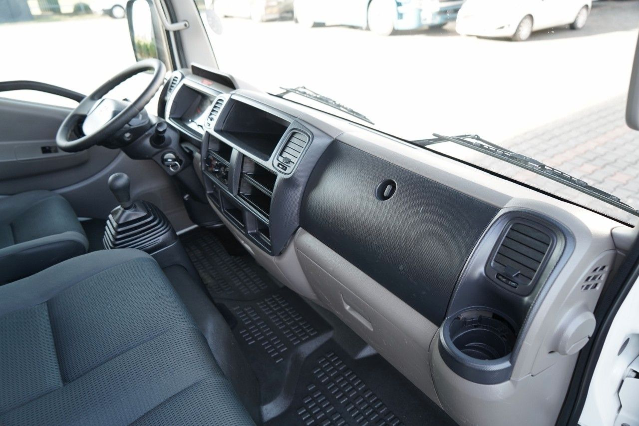 Camión con plataforma elevadora Nissan CABSTAR / ZWYŻKA 16,3 METRÓW / BLIŹNIAK / UDŹWIG: foto 43