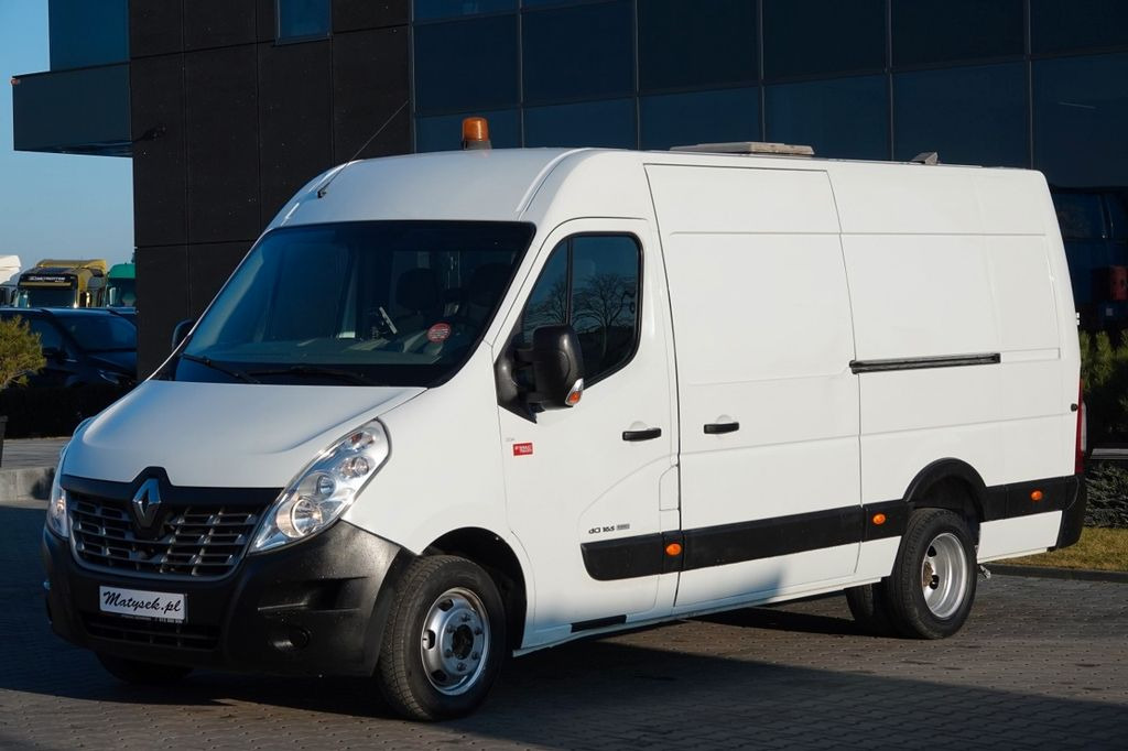 Renault MASTER / 5 osób / BRYGADÓWKA / MANUAL / L2 H3 - Furgoneta combi: foto 2 Renault MASTER / 5 osób / BRYGADÓWKA / MANUAL / L2 H3 - Furgoneta combi: foto 2