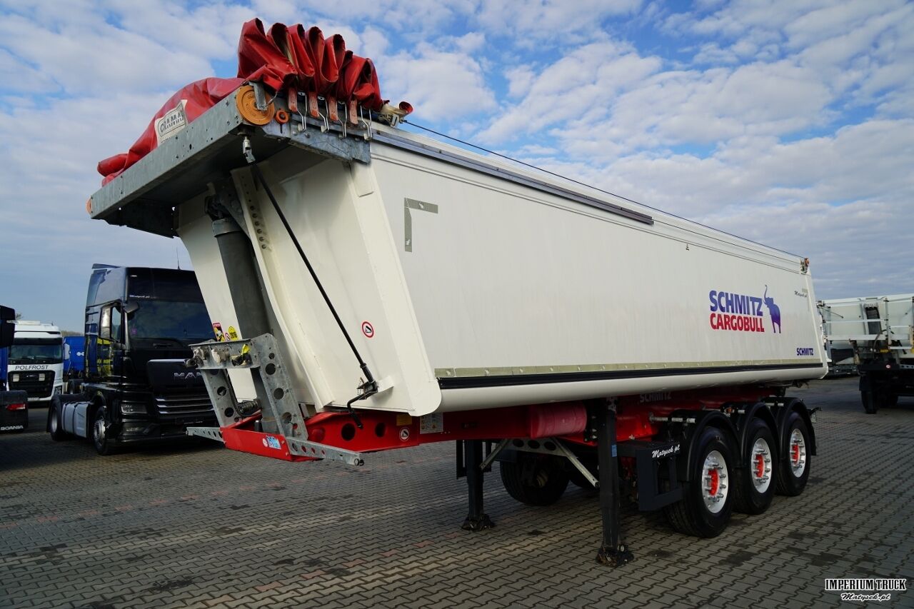 SCHMITZ WYWROTKA 25 m3 / ALUMINIOWA / OŚ PODNOSZONA / ALUFELGI - Volquete semirremolque: foto 2 SCHMITZ WYWROTKA 25 m3 / ALUMINIOWA / OŚ PODNOSZONA / ALUFELGI - Volquete semirremolque: foto 2