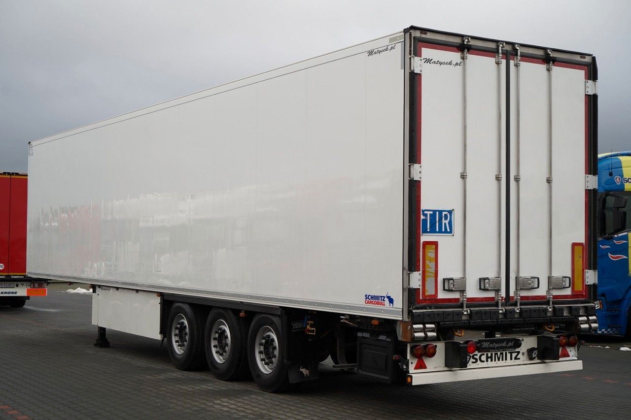 Schmitz Cargobull CHŁODNIA / THERMO KING / HAKÓWKA / OŚ PODNOSZO - Frigorífico semirremolque: foto 4 Schmitz Cargobull CHŁODNIA / THERMO KING / HAKÓWKA / OŚ PODNOSZO - Frigorífico semirremolque: foto 4