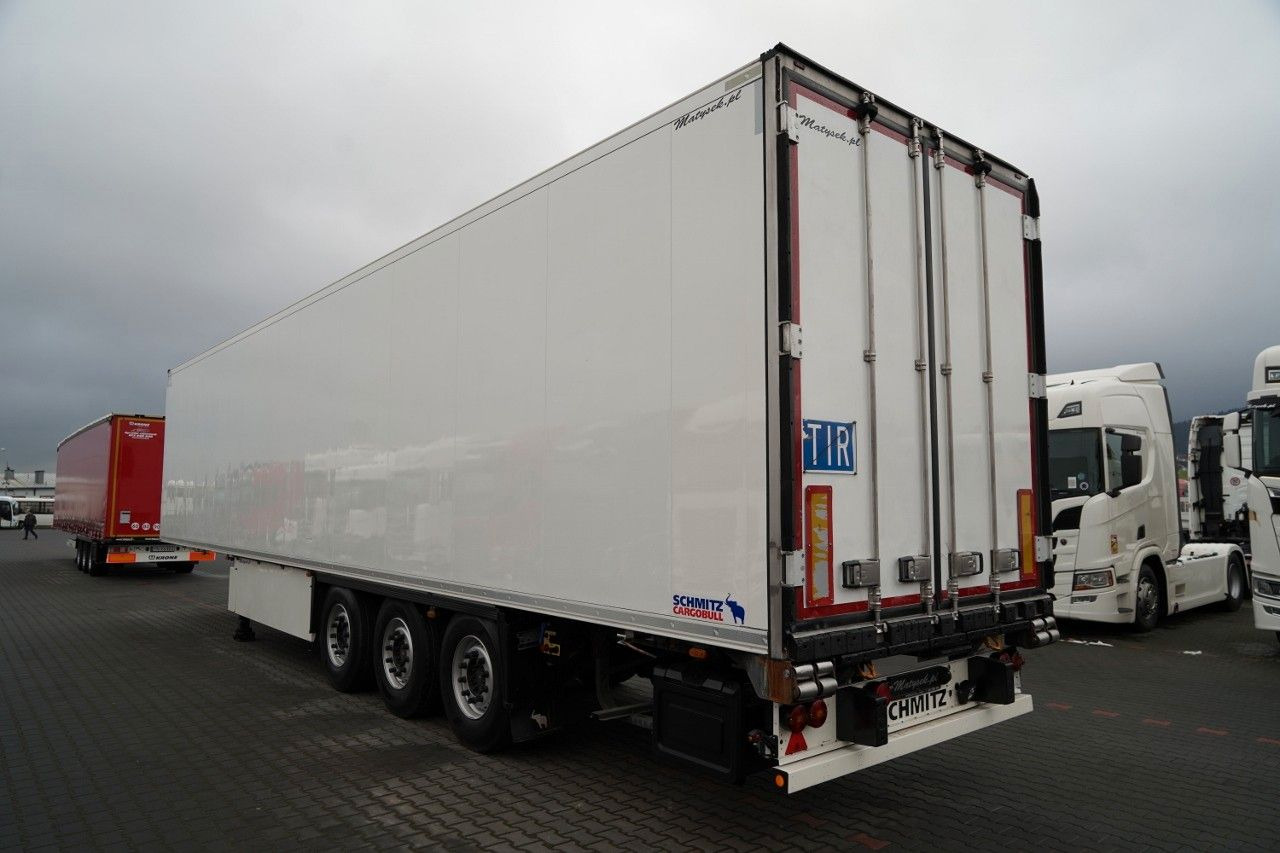 Schmitz Cargobull CHŁODNIA / THERMO KING / HAKÓWKA / OŚ PODNOSZO - Frigorífico semirremolque: foto 3 Schmitz Cargobull CHŁODNIA / THERMO KING / HAKÓWKA / OŚ PODNOSZO - Frigorífico semirremolque: foto 3