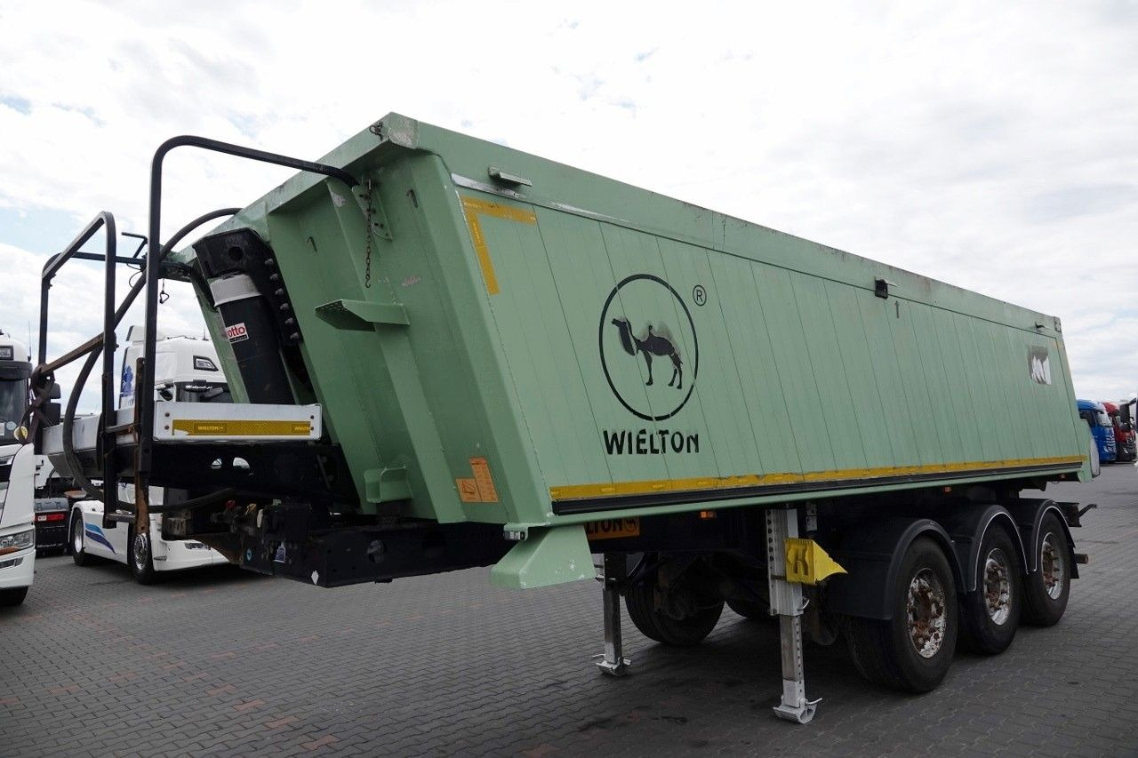 Schmitz Cargobull WYWROTKA 40 M3 / MULDA ALUMINIOWA / OŚ PODNOSZON - Volquete semirremolque: foto 3 Schmitz Cargobull WYWROTKA 40 M3 / MULDA ALUMINIOWA / OŚ PODNOSZON - Volquete semirremolque: foto 3