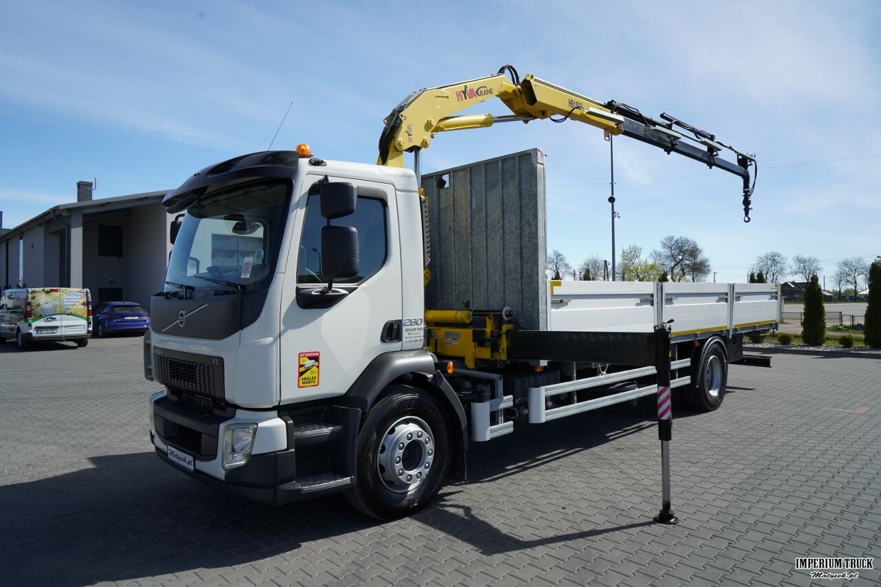 VOLVO FL 280 / 4X2 / SKRZYNIOWY 7,3 M / HDS HYVA / PILOT / WIDŁY DO PALET / ROTATOR / EURO 6 - Camión caja abierta, Camión grúa: foto 2 VOLVO FL 280 / 4X2 / SKRZYNIOWY 7,3 M / HDS HYVA / PILOT / WIDŁY DO PALET / ROTATOR / EURO 6 - Camión caja abierta, Camión grúa: foto 2