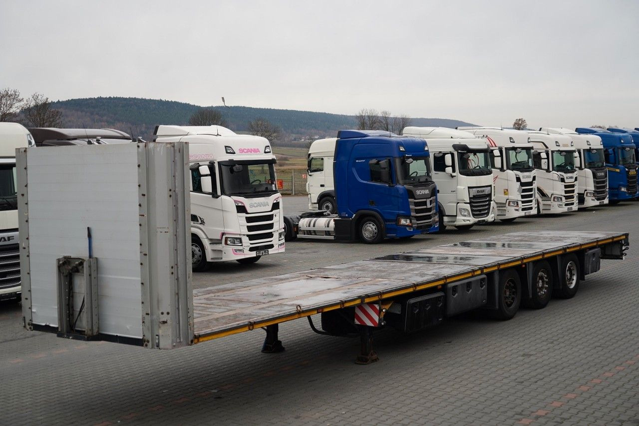 ZASŁAW PLATFORMA NISKOPODWOZIOWA + HAKI PODKONTENERY - Semirremolque plataforma/ Caja abierta: foto 4 ZASŁAW PLATFORMA NISKOPODWOZIOWA + HAKI PODKONTENERY - Semirremolque plataforma/ Caja abierta: foto 4