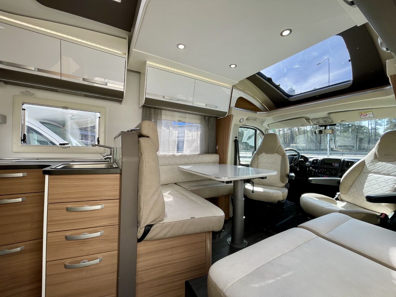 ADRIA Matrix Axess 600SP - Autocaravana perfilada: foto 5 ADRIA Matrix Axess 600SP - Autocaravana perfilada: foto 5