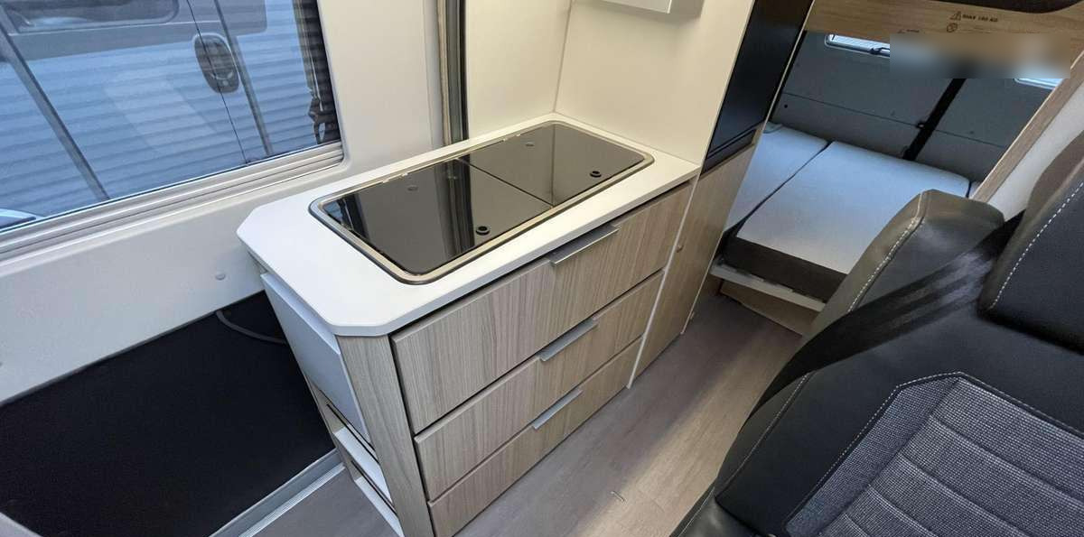 Adria Twin 600 SP Family - Cámper: foto 5 Adria Twin 600 SP Family - Cámper: foto 5