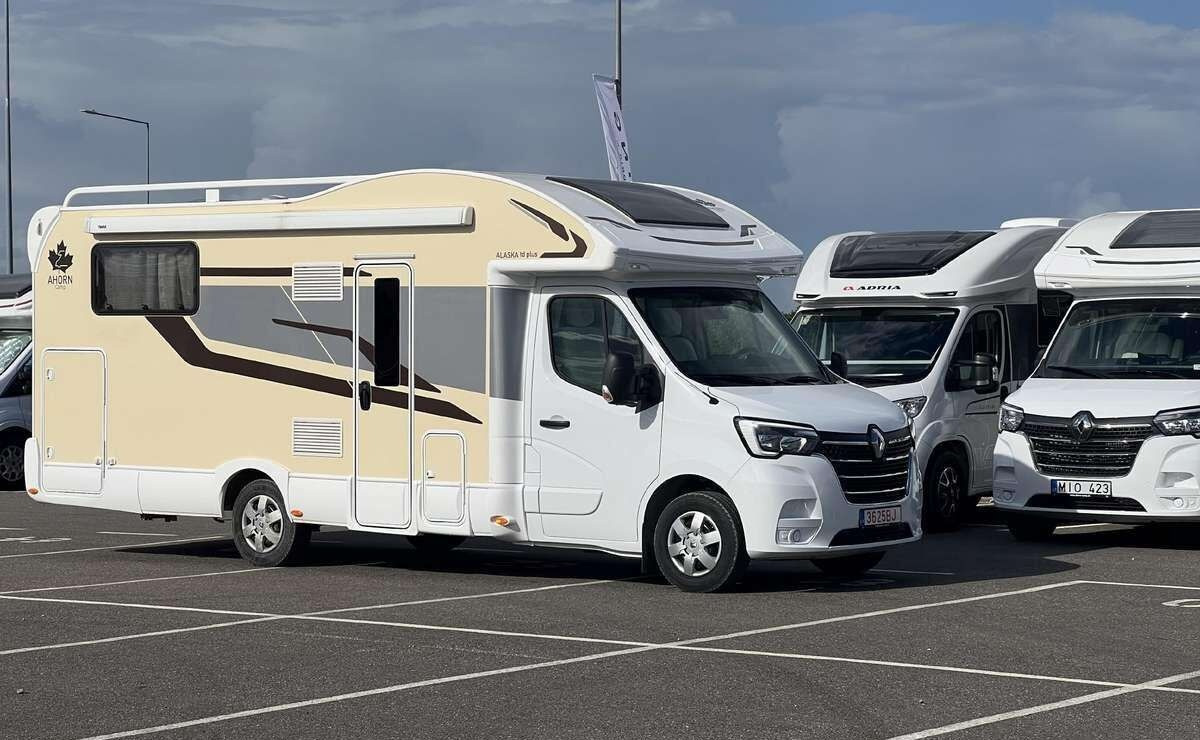 Ahorn Alaska TD Plus - Autocaravana: foto 2 Ahorn Alaska TD Plus - Autocaravana: foto 2