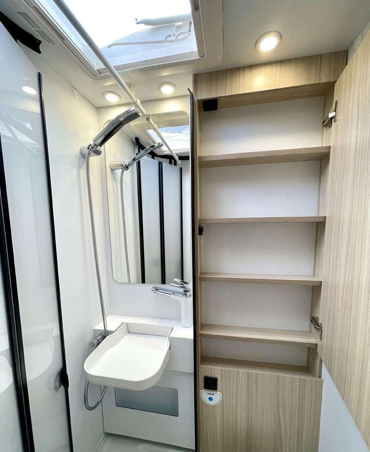 Autocaravana capuchina nuevo Sun Living A70DK: foto 8 Autocaravana capuchina nuevo Sun Living A70DK: foto 8