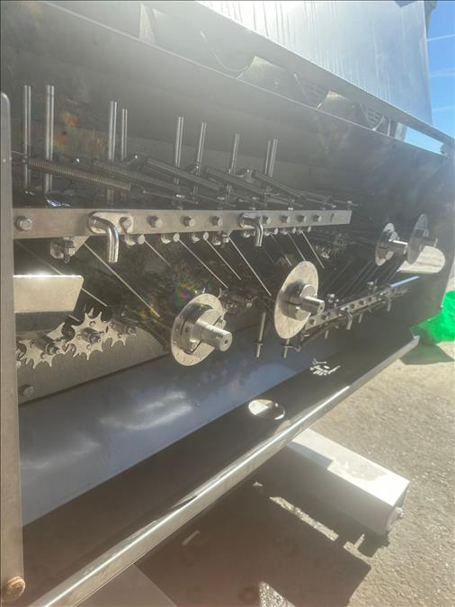 Maquinaria de alimentación Baader IS609 Descaling machine: foto 7