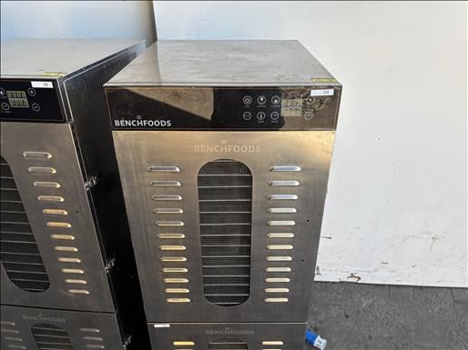 Bench Foods 32VCUD Vertical Dehydrator - Equipo de procesamiento de carne: foto 3 Bench Foods 32VCUD Vertical Dehydrator - Equipo de procesamiento de carne: foto 3