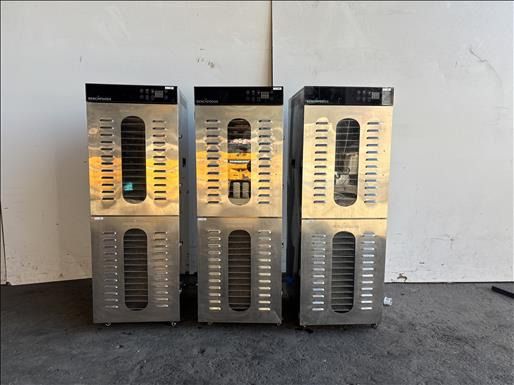 Bench Foods 32VCUD Vertical Dehydrator - Equipo de procesamiento de carne: foto 1 Bench Foods 32VCUD Vertical Dehydrator - Equipo de procesamiento de carne: foto 1