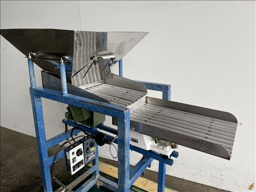 NNP Vibratory conveyor - Transportador: foto 2 NNP Vibratory conveyor - Transportador: foto 2