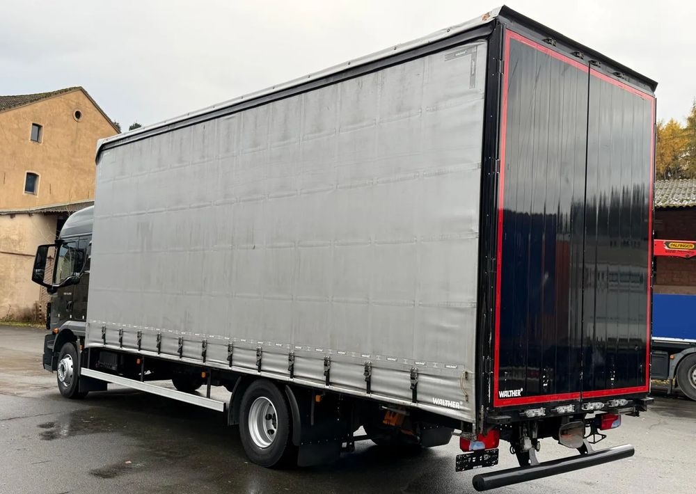 MAN TGM 15.290 / NOWY MODEL / E6 / 18PALET / 7720 ŁADOWNOŚĆ / SERWISOWANY / NOWY TACHOGRAF / NISKI PRZEBIEG / WINDA / FIRANKA / SPROWADZONY / 2022 / NISKI PRZEBIEG /PIERWSZY WŁAŚCICIEL/ - Camión lona: foto 5 MAN TGM 15.290 / NOWY MODEL / E6 / 18PALET / 7720 ŁADOWNOŚĆ / SERWISOWANY / NOWY TACHOGRAF / NISKI PRZEBIEG / WINDA / FIRANKA / SPROWADZONY / 2022 / NISKI PRZEBIEG /PIERWSZY WŁAŚCICIEL/ - Camión lona: foto 5