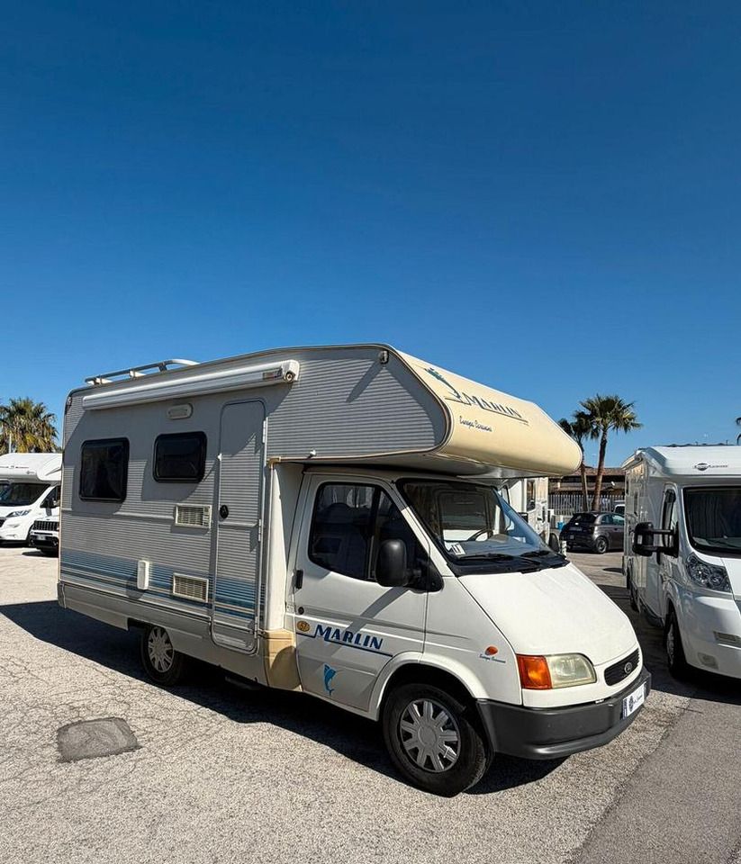 Elnagh CAMPER MARLIN 57 - Autocaravana capuchina: foto 2 Elnagh CAMPER MARLIN 57 - Autocaravana capuchina: foto 2