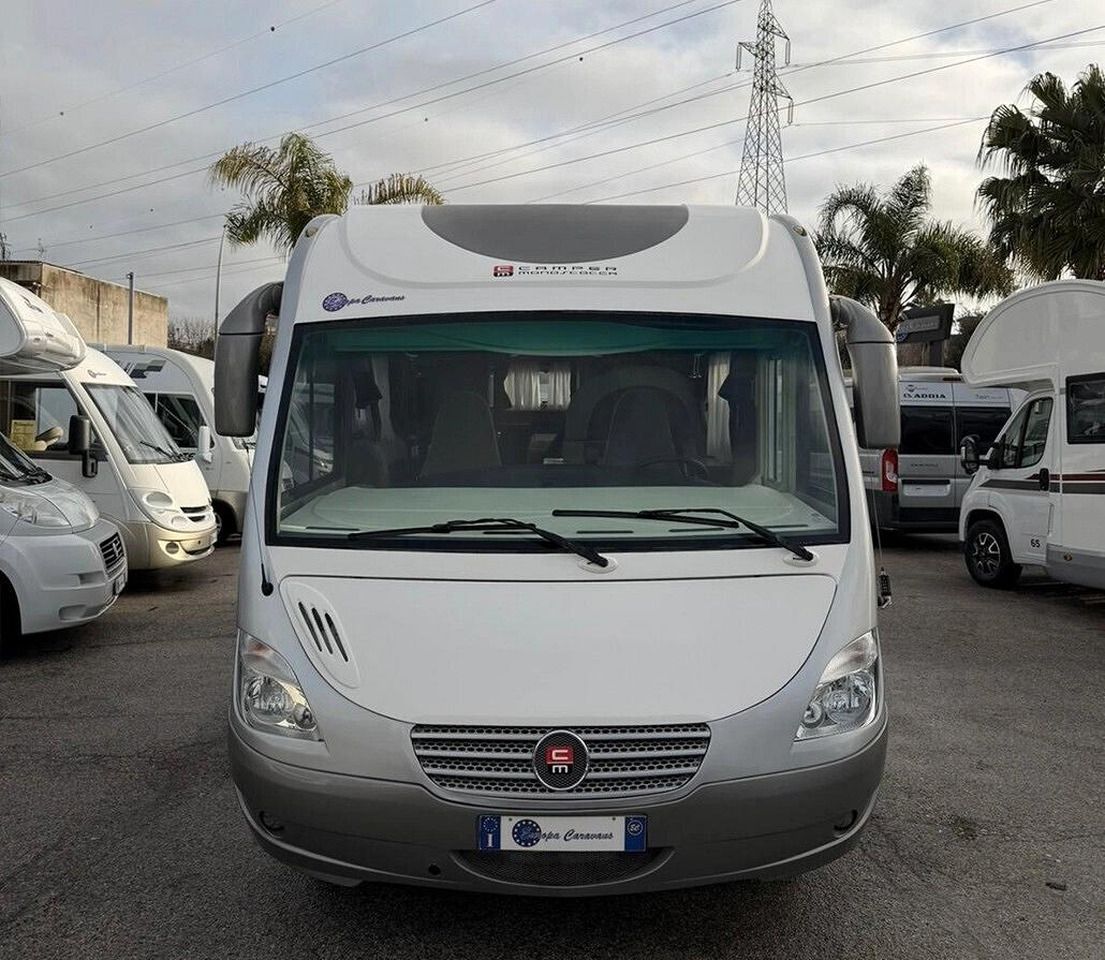 Iveco MONOSCOCCA INFINITY I-H740L - Autocaravana integral: foto 1 Iveco MONOSCOCCA INFINITY I-H740L - Autocaravana integral: foto 1