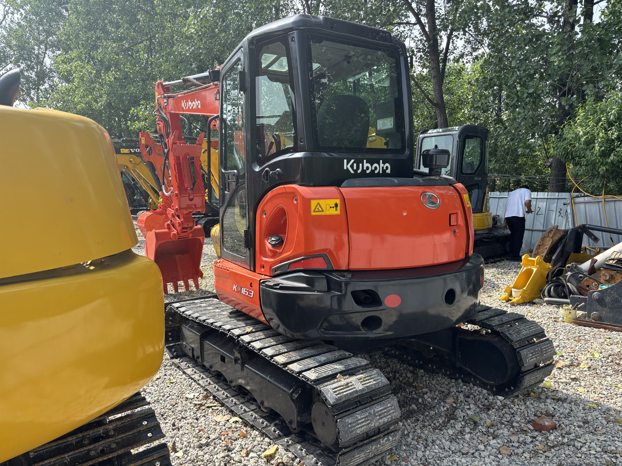 KUBOTA KX163 Carrying a thumb clip. - Miniexcavadora: foto 3 KUBOTA KX163 Carrying a thumb clip. - Miniexcavadora: foto 3