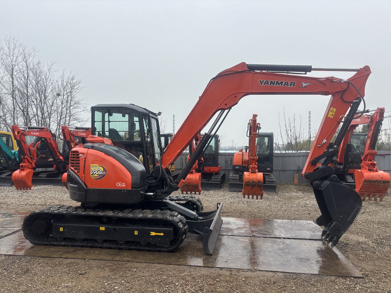 YANMAR Vio80 - Excavadora de cadenas: foto 1 YANMAR Vio80 - Excavadora de cadenas: foto 1