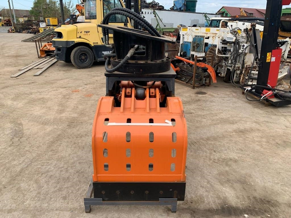 BW 100-ERG10-NL - Pinza de manipulación para Maquinaria de construcción: foto 2 BW 100-ERG10-NL - Pinza de manipulación para Maquinaria de construcción: foto 2