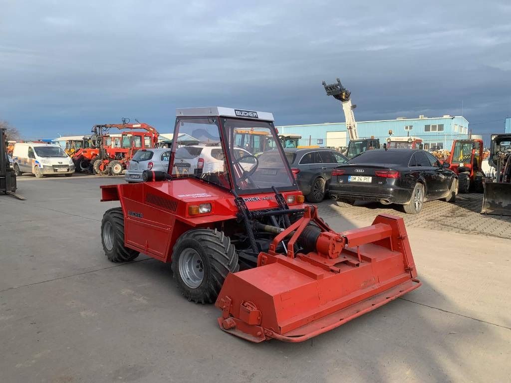 Bucher TM800 - Segadora: foto 2 Bucher TM800 - Segadora: foto 2