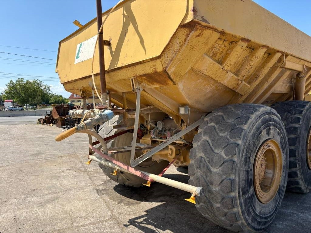 Dúmper articulado CAT D 350 C: foto 10