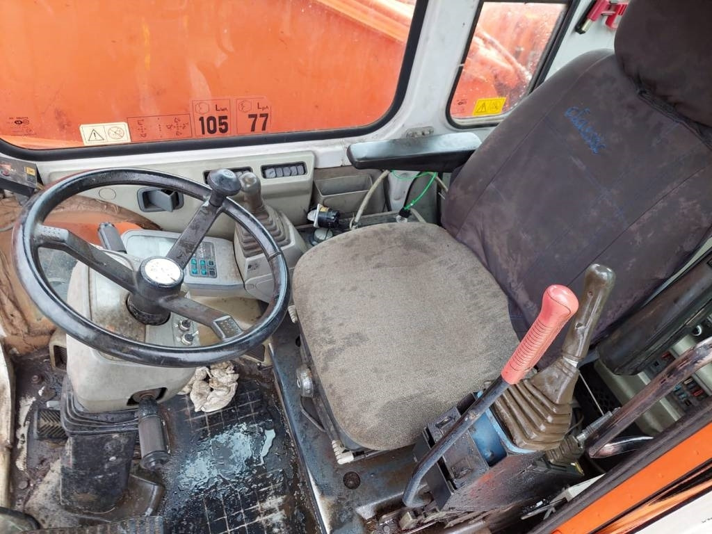Daewoo Doosan S200W-V - Excavadora: foto 5 Daewoo Doosan S200W-V - Excavadora: foto 5
