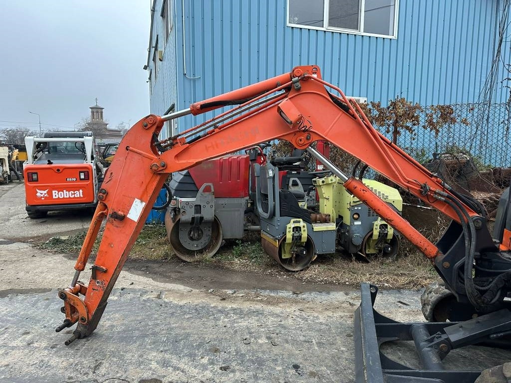 Hitachi ZX 27 U-2 - Miniexcavadora: foto 4 Hitachi ZX 27 U-2 - Miniexcavadora: foto 4
