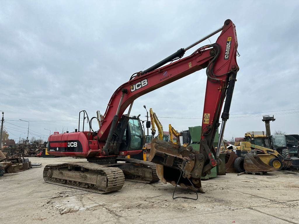 JCB JS 240 N LC - Excavadora de cadenas: foto 2 JCB JS 240 N LC - Excavadora de cadenas: foto 2