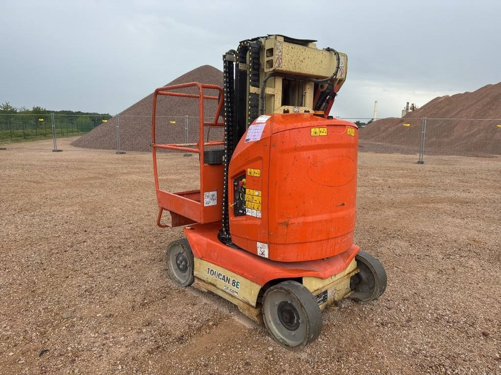 JLG Toucan 8 E - Plataforma de mástil vertical: foto 3 JLG Toucan 8 E - Plataforma de mástil vertical: foto 3