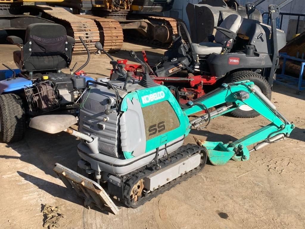 Kobelco SS 1 - Miniexcavadora: foto 2 Kobelco SS 1 - Miniexcavadora: foto 2