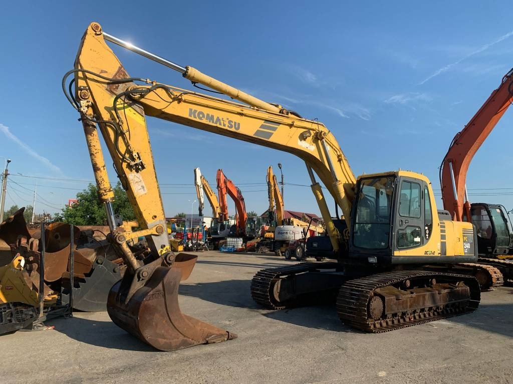 Komatsu PC 240 NLC-6K - Excavadora de cadenas: foto 1 Komatsu PC 240 NLC-6K - Excavadora de cadenas: foto 1
