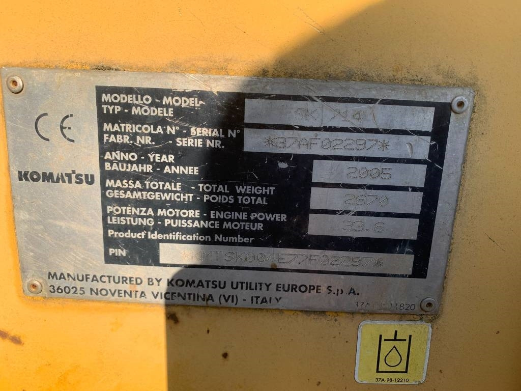 Minicargadora Komatsu SK 714 FOR PARTS: foto 7