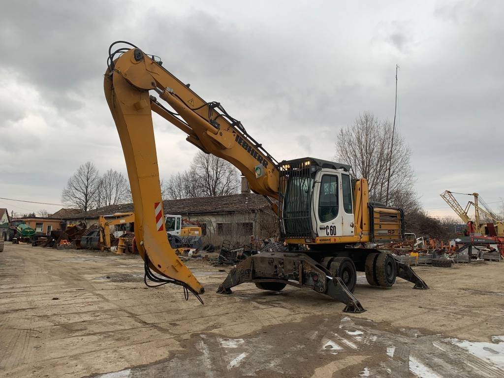 Liebherr A 924 C Litronic - Manipulador de materiales: foto 1 Liebherr A 924 C Litronic - Manipulador de materiales: foto 1