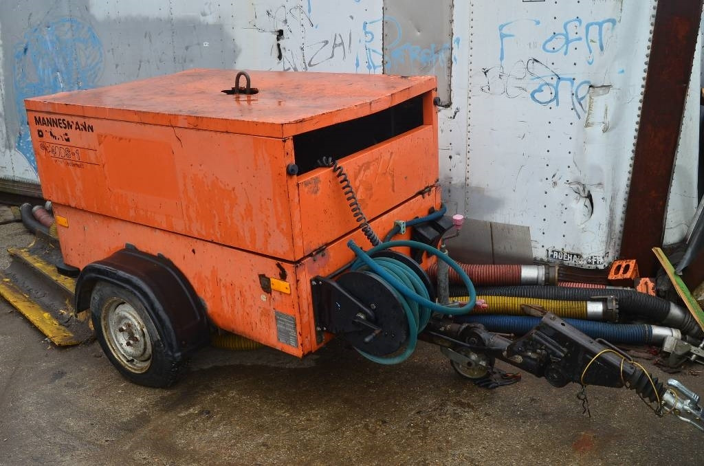 Mannesman Domag SC 40 DS-1 - Compresor de aire: foto 1 Mannesman Domag SC 40 DS-1 - Compresor de aire: foto 1
