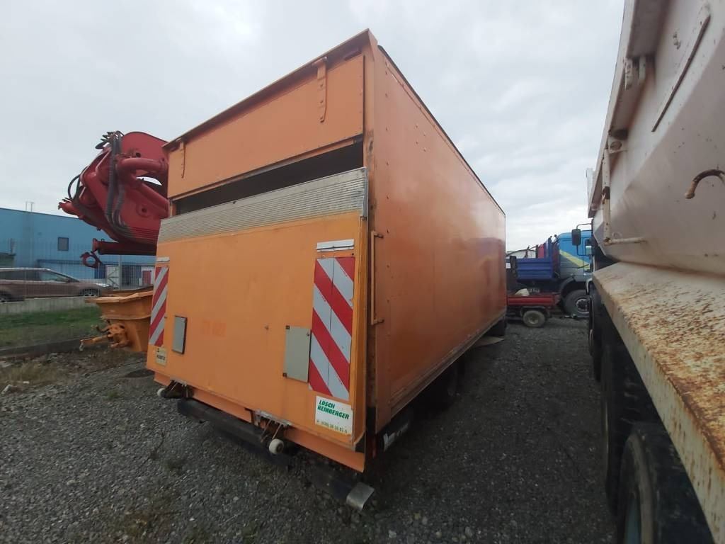 Mercedes-Benz 814D  - Camión caja cerrada: foto 4 Mercedes-Benz 814D  - Camión caja cerrada: foto 4