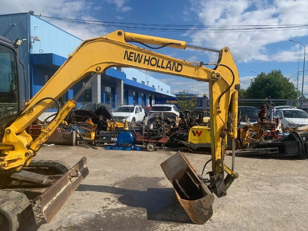 New Holland EH 45 - Miniexcavadora: foto 5 New Holland EH 45 - Miniexcavadora: foto 5