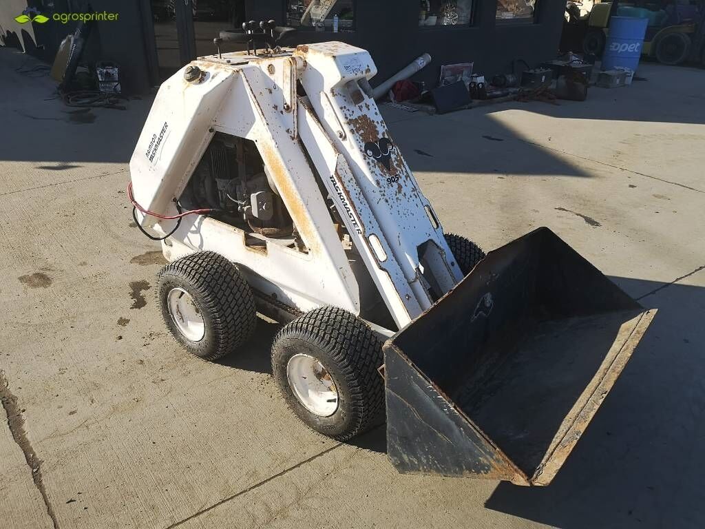 Taskmaster 905 Taskmaster 905 - Minicargadora: foto 3 Taskmaster 905 Taskmaster 905 - Minicargadora: foto 3