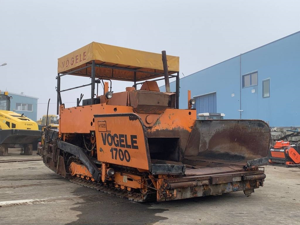 Vögele 1700 - Pavimentadora de asfalto: foto 1 Vögele 1700 - Pavimentadora de asfalto: foto 1