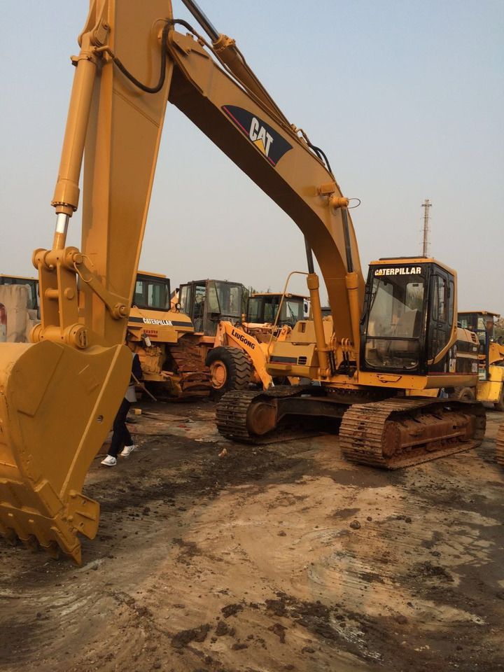 CATERPILLAR 320B - Excavadora de cadenas: foto 3 CATERPILLAR 320B - Excavadora de cadenas: foto 3