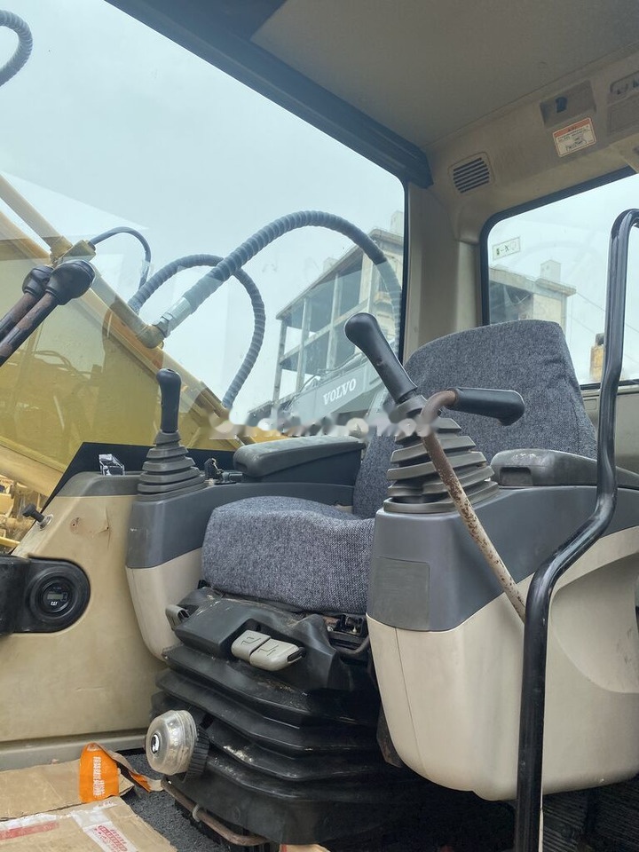 Caterpillar 320C - Excavadora de cadenas: foto 1 Caterpillar 320C - Excavadora de cadenas: foto 1