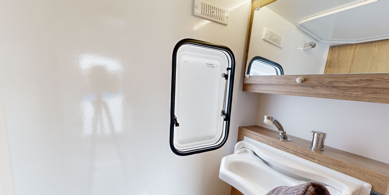 Caravana nuevo Niewiadów N-Cross 4 osobowa CAMPING NCROSS 4 osoby: foto 8 Caravana nuevo Niewiadów N-Cross 4 osobowa CAMPING NCROSS 4 osoby: foto 8