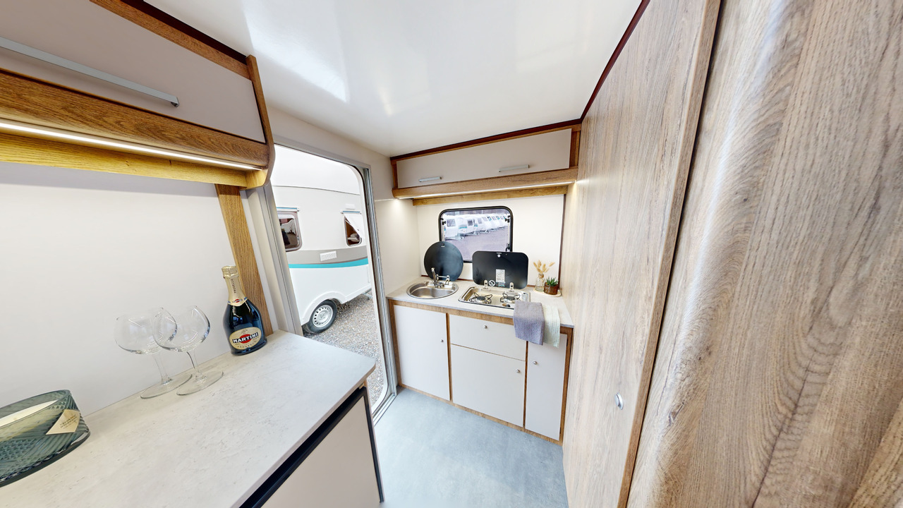 Leasing financiero de Niewiadów NT-SPORT przyczepa kempignowa caravan - best prices leasing Niewiadów NT-SPORT przyczepa kempignowa caravan - best prices: foto 10