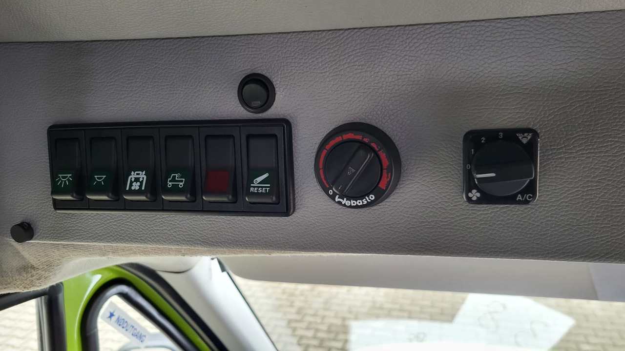 Minibús, Furgoneta de pasajeros Iveco Daily 24 places + 4 standing: foto 11 Minibús, Furgoneta de pasajeros Iveco Daily 24 places + 4 standing: foto 11