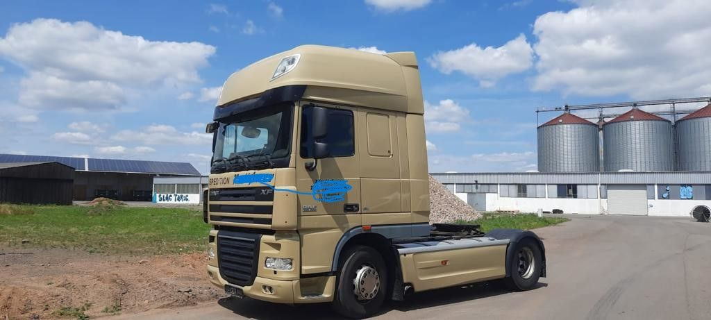 DAF 105-460 Super Spacs G.Haus/Hoch German - Cabeza tractora: foto 3 DAF 105-460 Super Spacs G.Haus/Hoch German - Cabeza tractora: foto 3