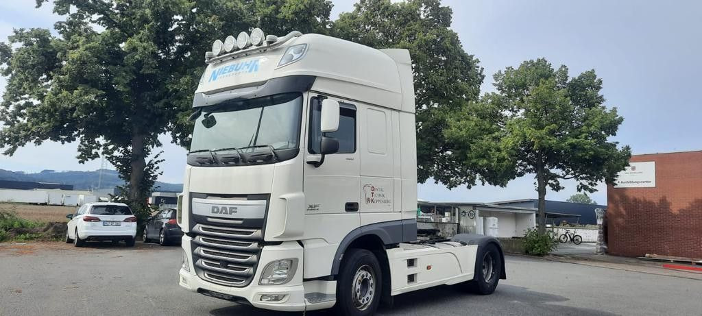 DAF XF 106/460 SSC Vollausstattung - Cabeza tractora: foto 1 DAF XF 106/460 SSC Vollausstattung - Cabeza tractora: foto 1
