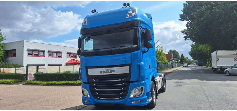 DAF XF106/460 - Cabeza tractora: foto 3 DAF XF106/460 - Cabeza tractora: foto 3