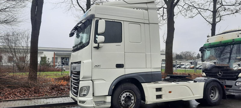 DAF XF106-460FT SZM Spoiler - Cabeza tractora: foto 2 DAF XF106-460FT SZM Spoiler - Cabeza tractora: foto 2