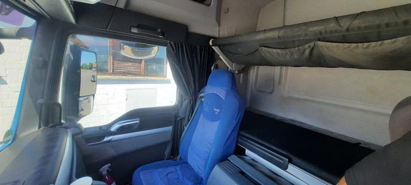 MAN TGS 18.400 - Cabeza tractora: foto 2 MAN TGS 18.400 - Cabeza tractora: foto 2