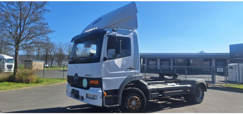 Mercedes-Benz 1328 SZM Atego - Cabeza tractora: foto 2 Mercedes-Benz 1328 SZM Atego - Cabeza tractora: foto 2