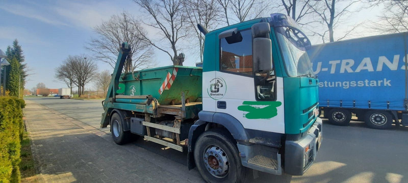 Iveco 190E28 Absetzkipper - Portacontenedor de cadenas camión: foto 4 Iveco 190E28 Absetzkipper - Portacontenedor de cadenas camión: foto 4