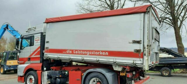 MAN TGX18.440PS Kipper - Volquete camión: foto 4 MAN TGX18.440PS Kipper - Volquete camión: foto 4